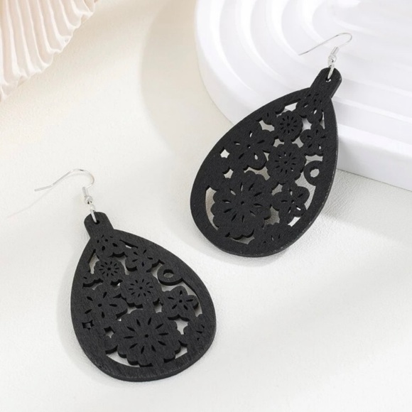 Jewelry - Black Wood Cut-out Bohemian Earrings